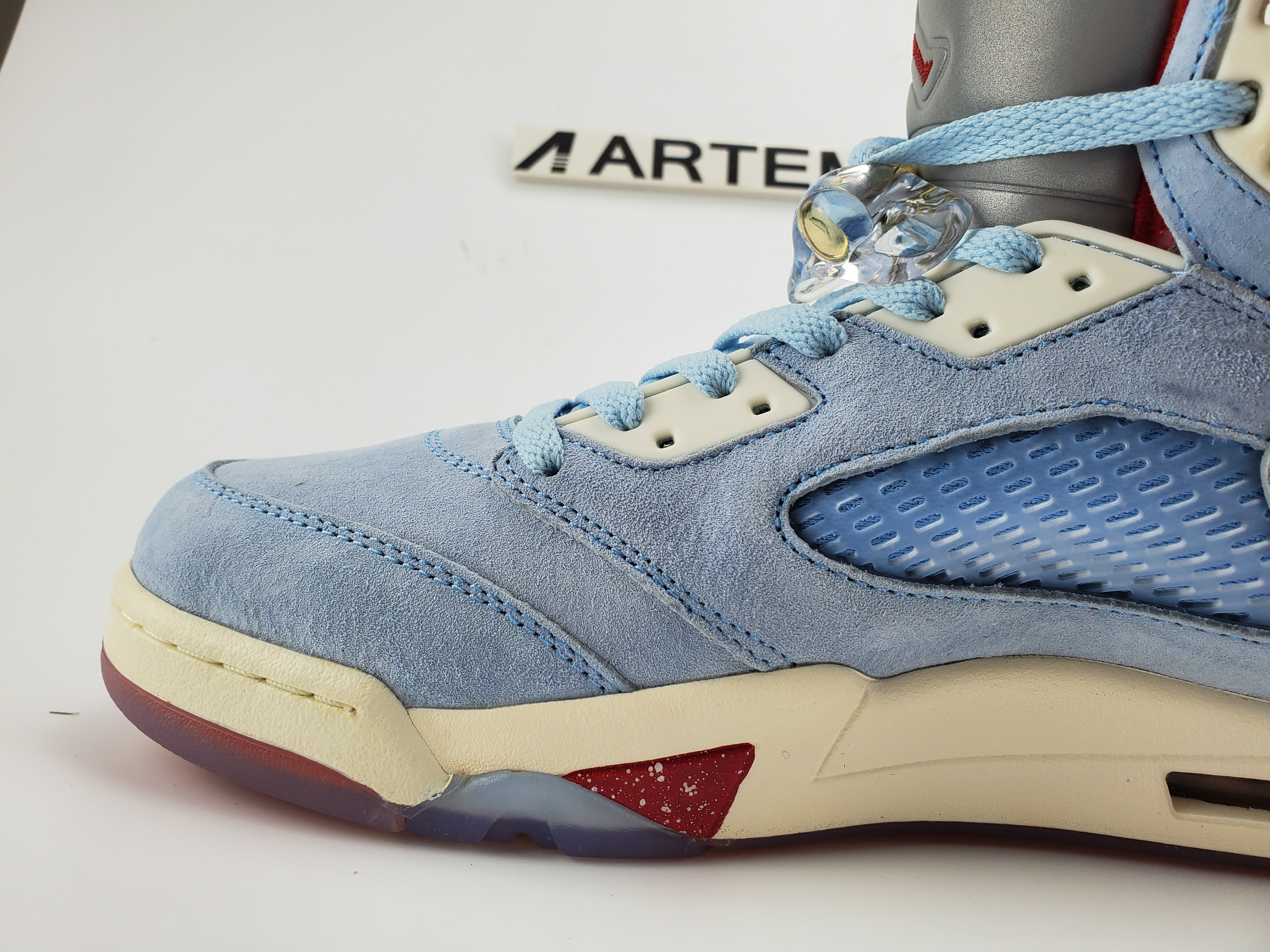 Jordan 5 Retro Trophy Room Ice Blue