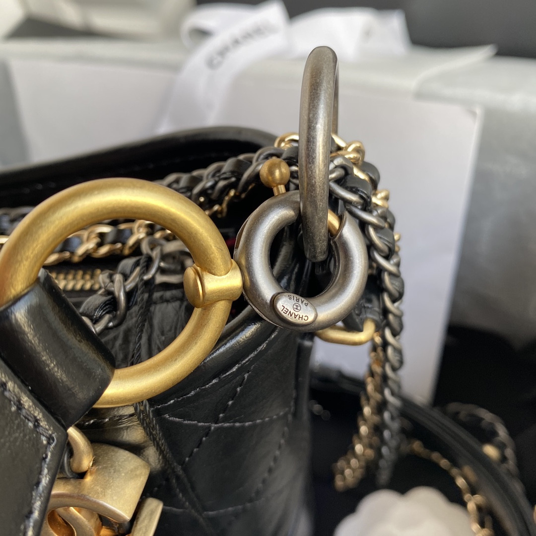 Ch*el Gabrielle MEDIUM BLACK with shoulder strap letters 21 x 28 x 10cm