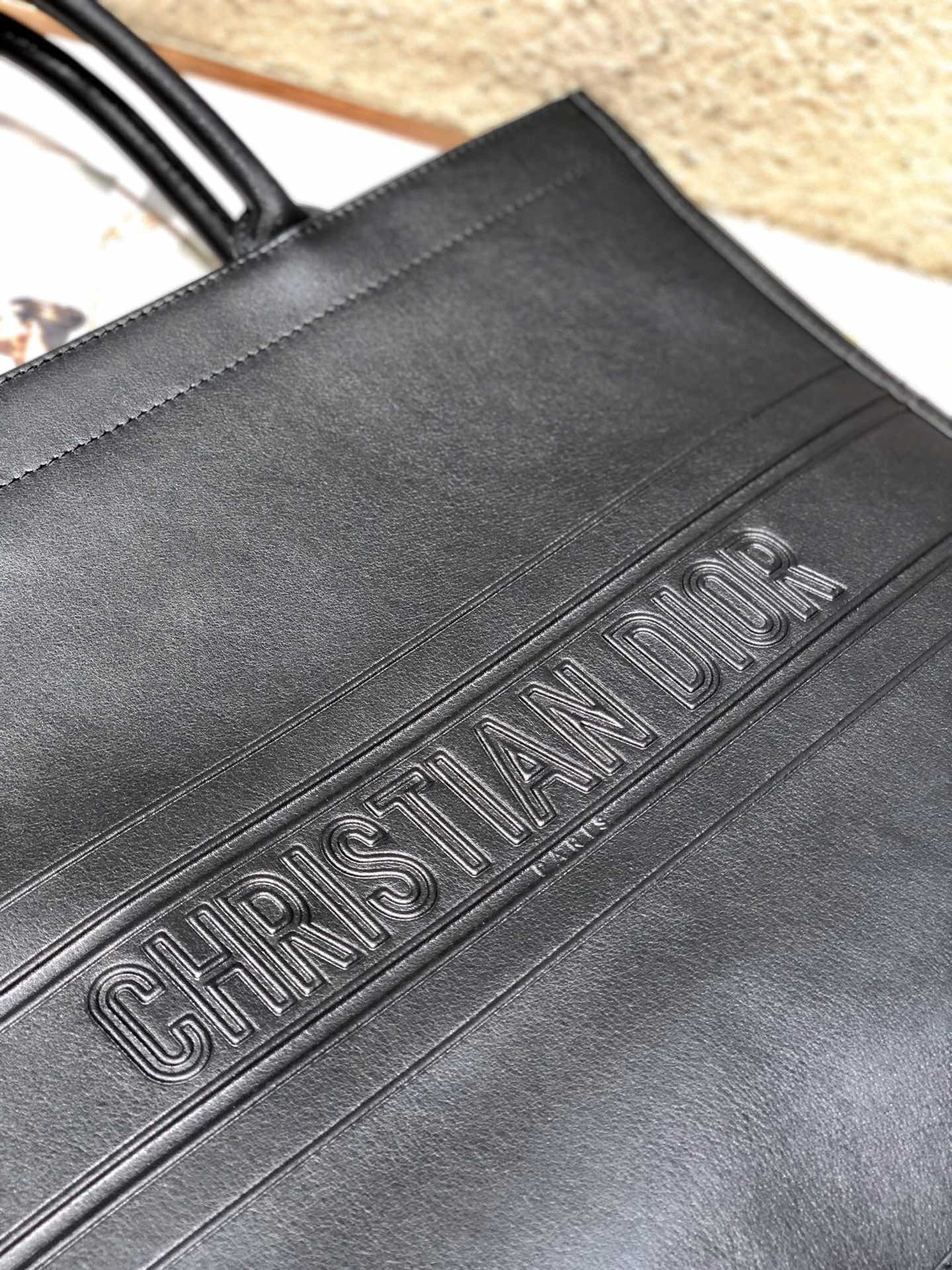 Large D*0r Book Tote Black D*0r Oblique Embossed Calfskin 16.5 x 14 x 7.5 inches