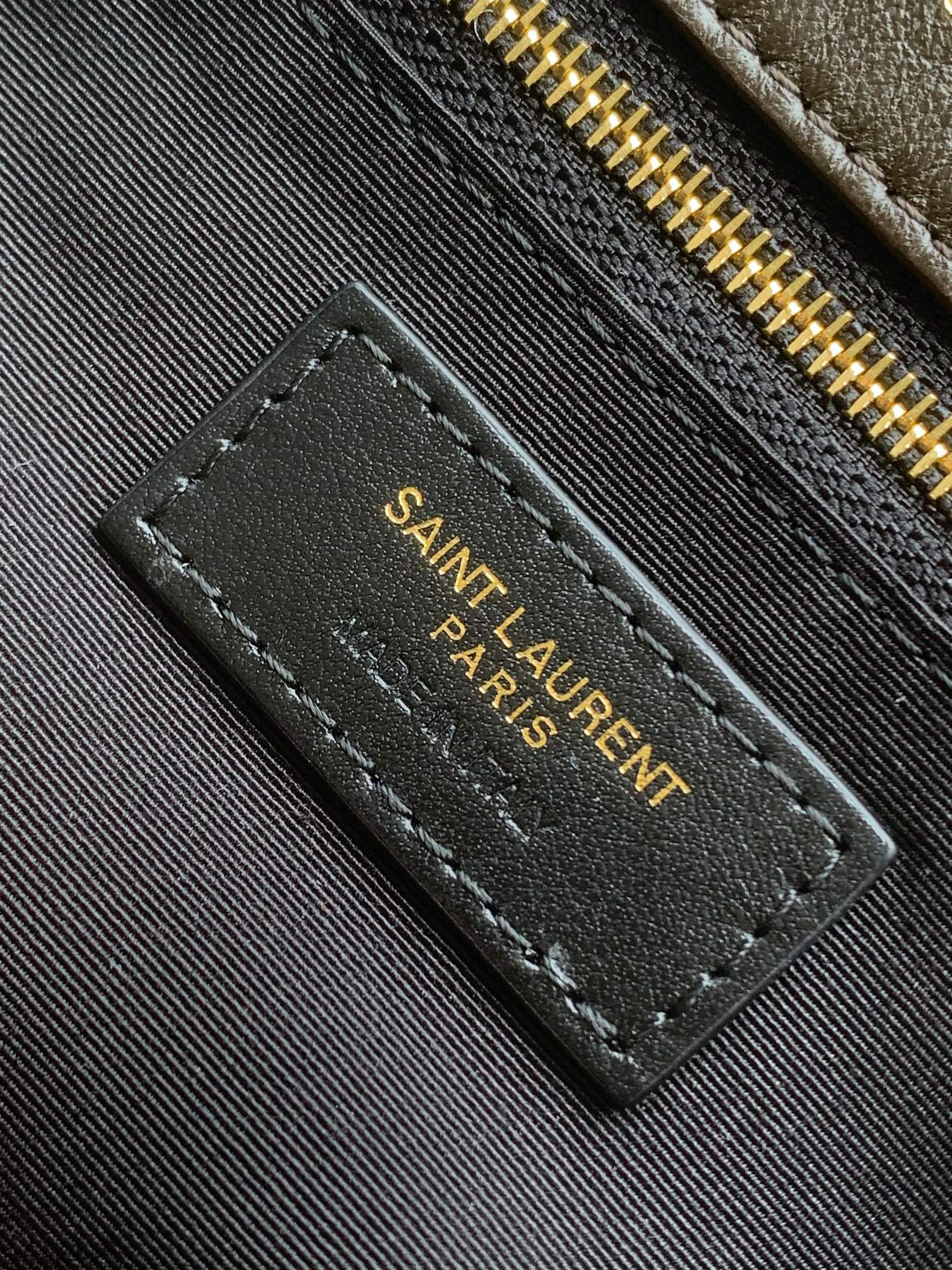 Y*L Calypso small in plunged lambskin 26x14x7cm