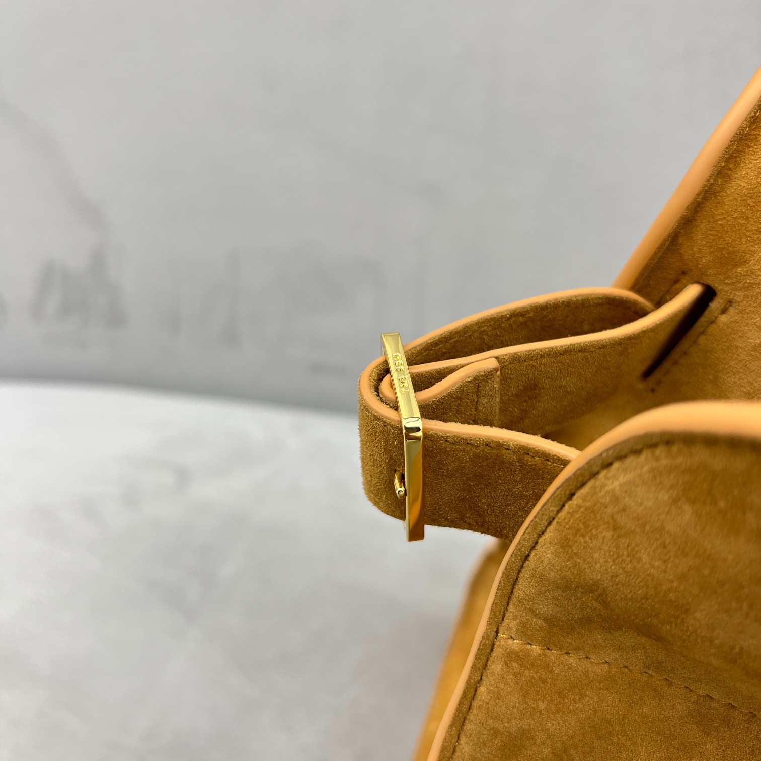 T*e R0w MARGAUX 15 38.5x16x30cm