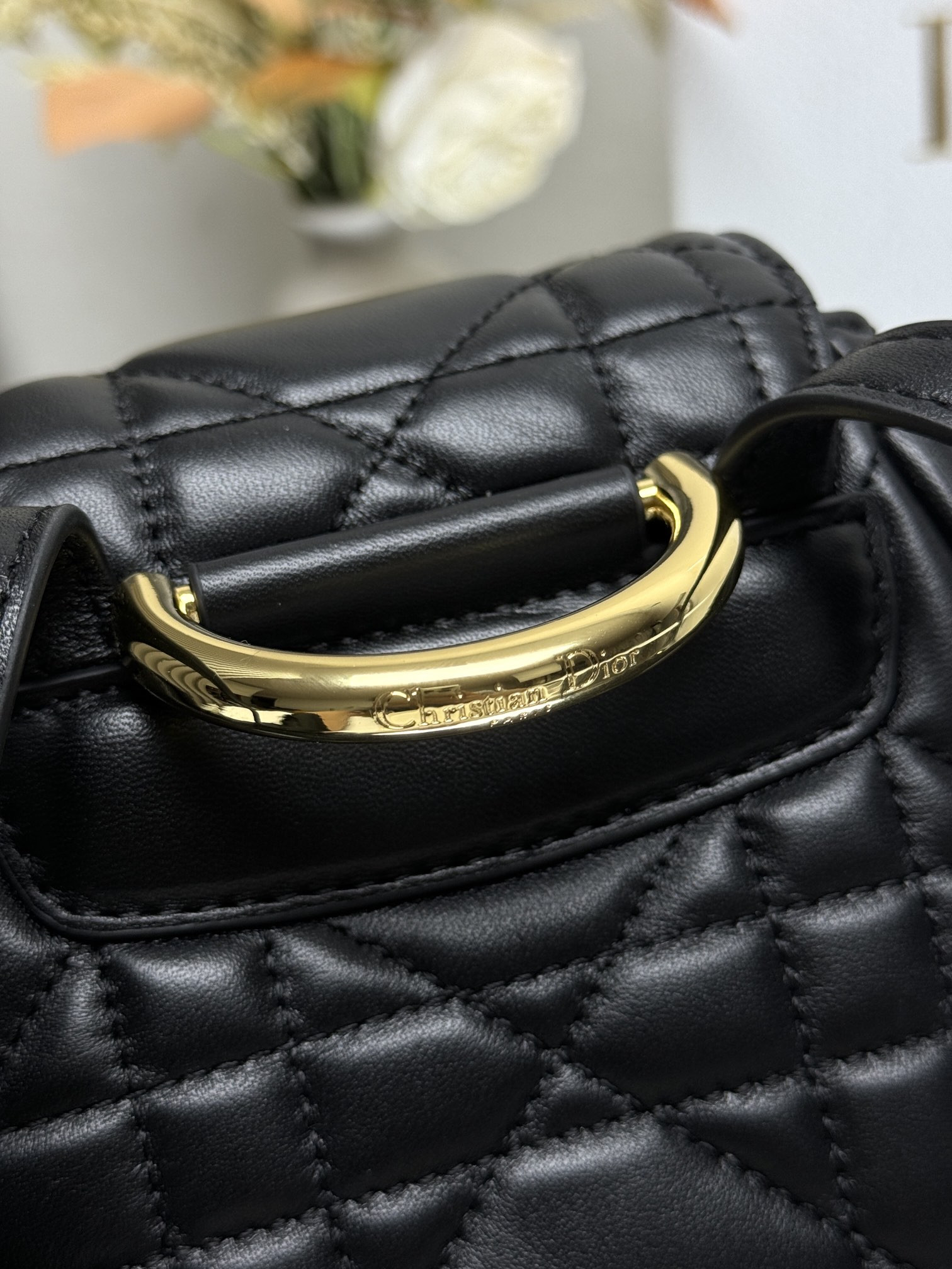 D*0r Caro Backpack Small 19.5 x 18.5 x 8.5 cm