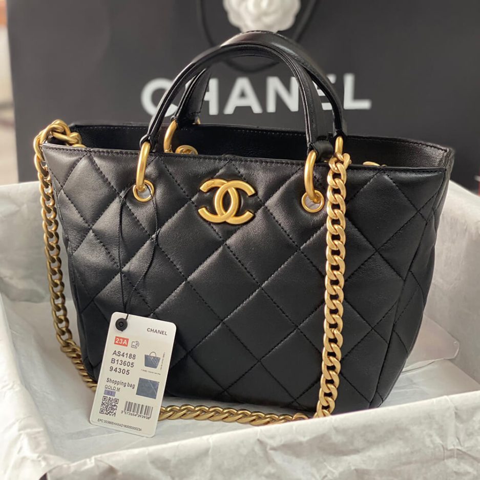 Ch*el shopping bag