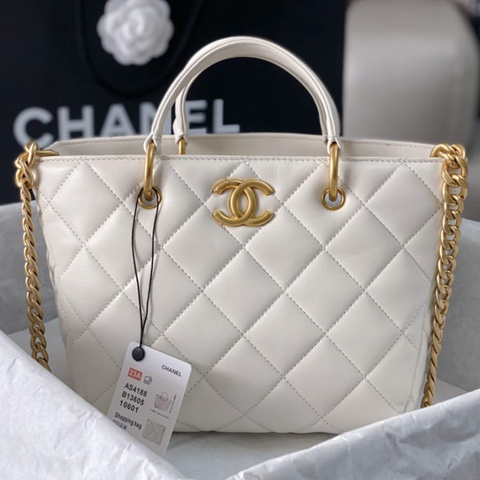 Ch*el shopping bag