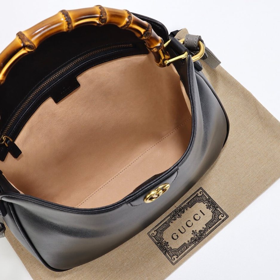 G*u*i diana medium shoulder bag