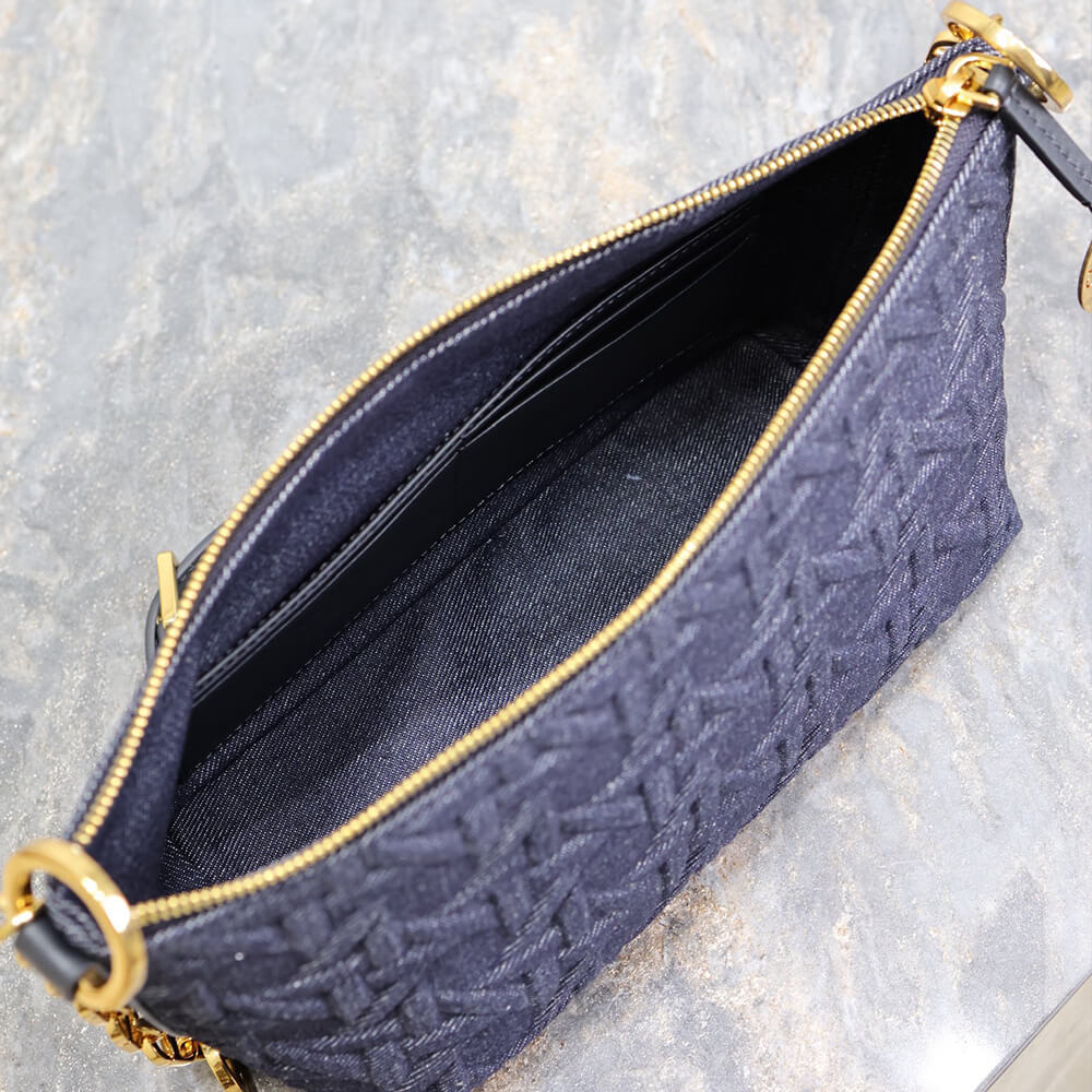 D*orstar hobo bag with chain