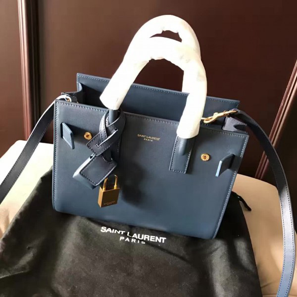 Y51 classic sac de jour nano  4899 22cm x 18cm x 11cm