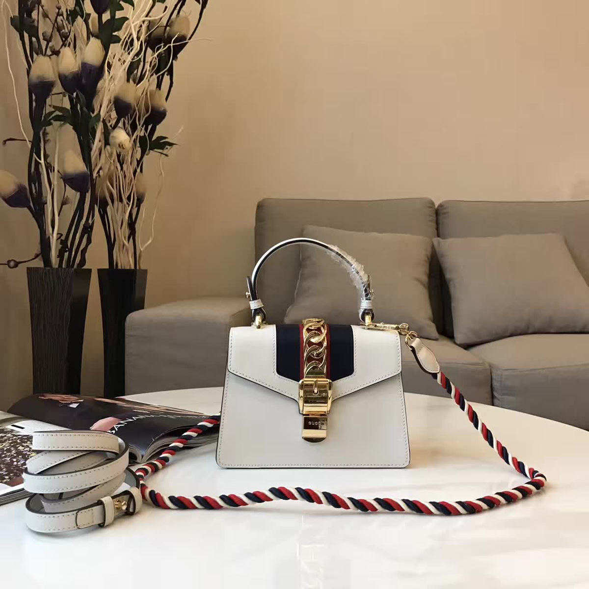 Gvc*1 sylvie leather bag  z2355  20cm x 7.5cm x 15cm