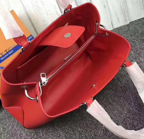 l0vis Vvtt0n svp*me red 51347 30*19*12cm