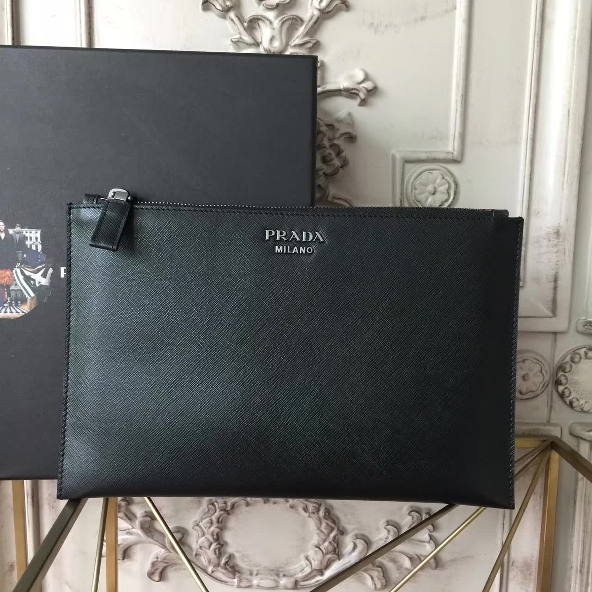 Pra*a leather clutch bag 4194 28cm x 1.5cm x 18cm