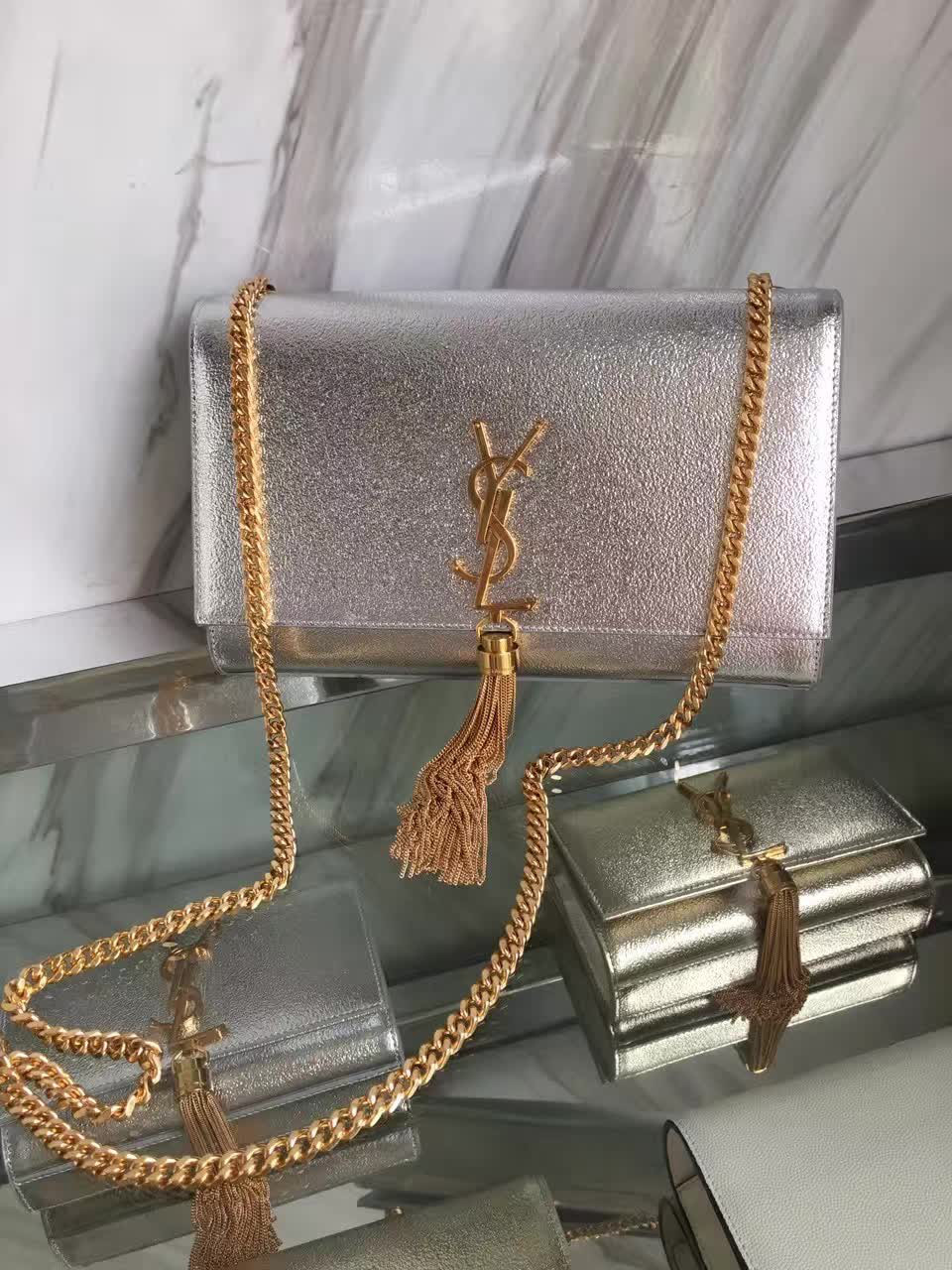 Y51 kate chain wallet with tassel in crinkled metallic leather 5055 24cm x 14cm x 4.5cm