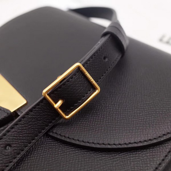 Ce1i*e leather compact ttrotteur z1117 19cm x 7cmx 16cm