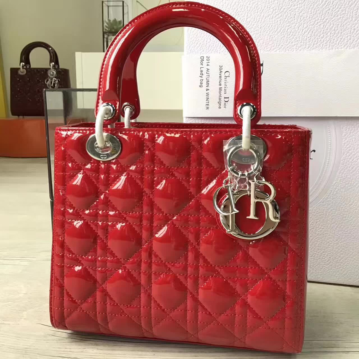 cohotbag lady D10r 1580