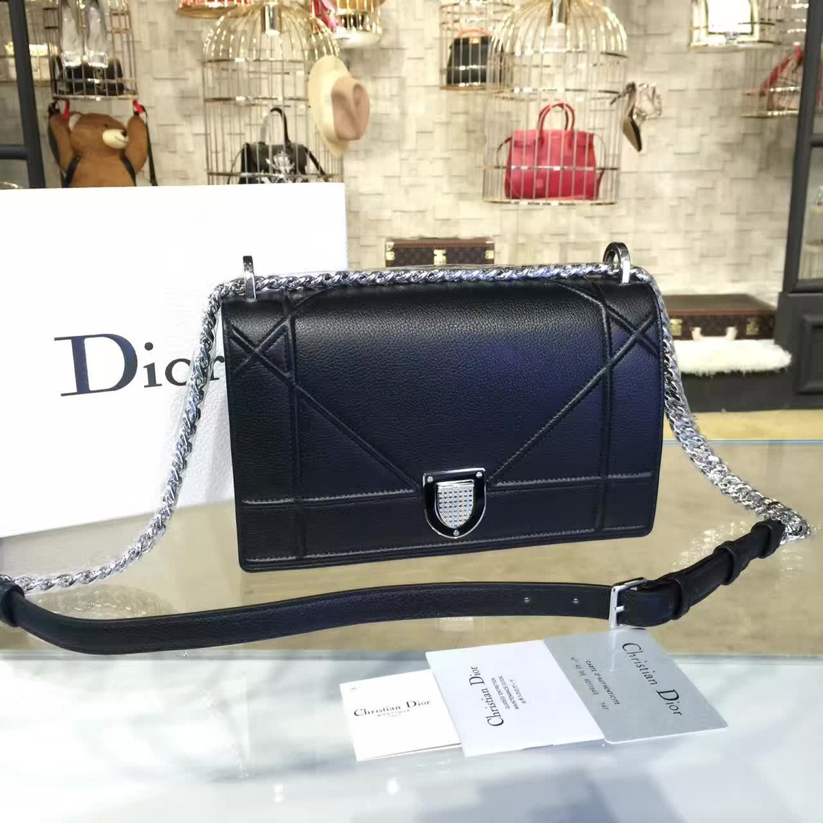 D10r ama 1730 21.5cm x 13cm x 8cm