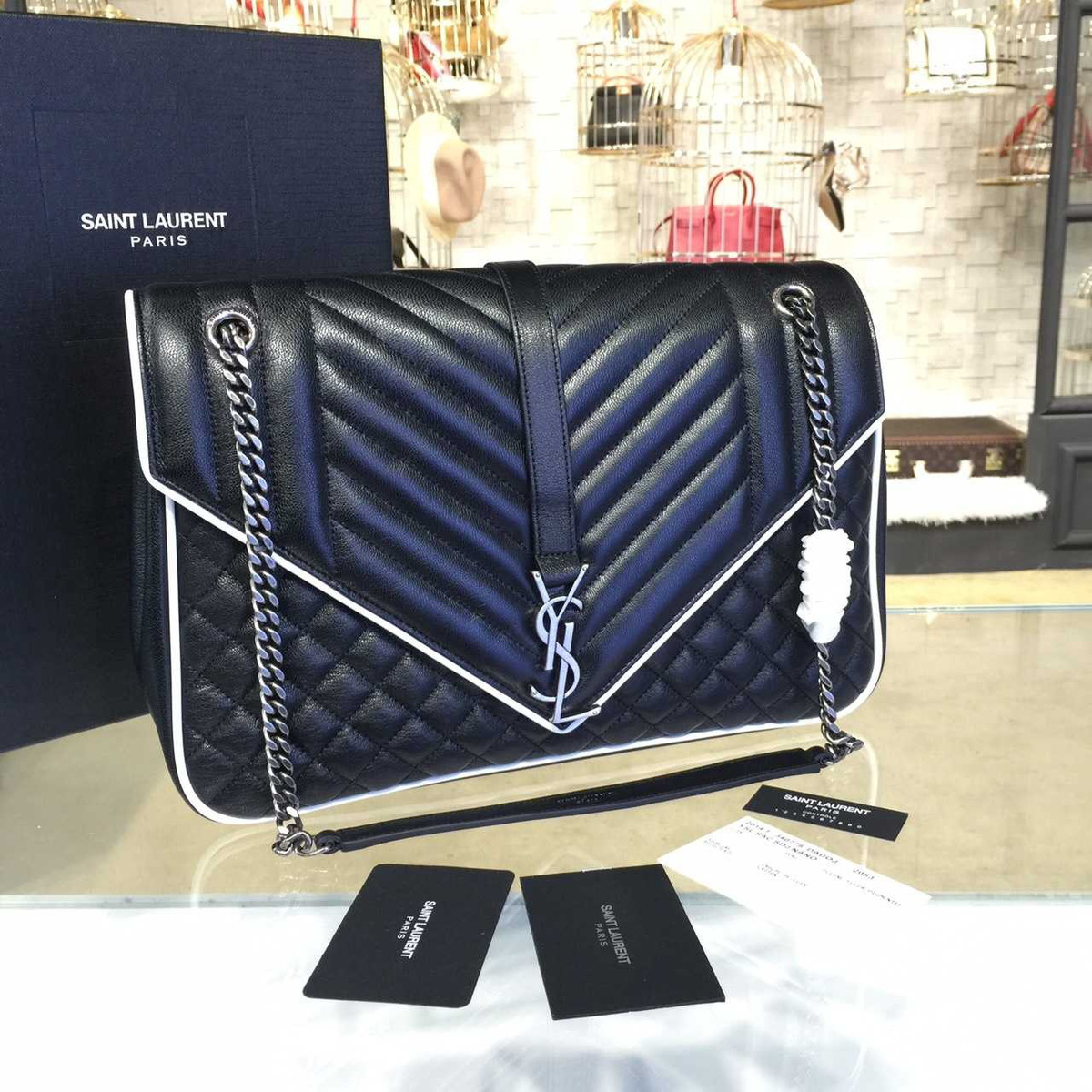 Y51 envelope large bag 4804 31cm x 21.5cm x 8 cm