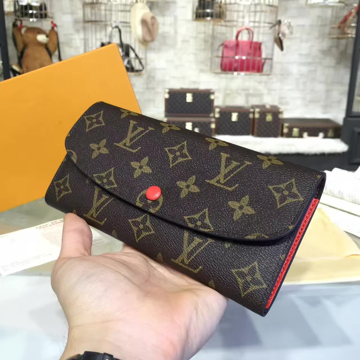 l0vis Vvtt0n emilie wallet cohotbag3406