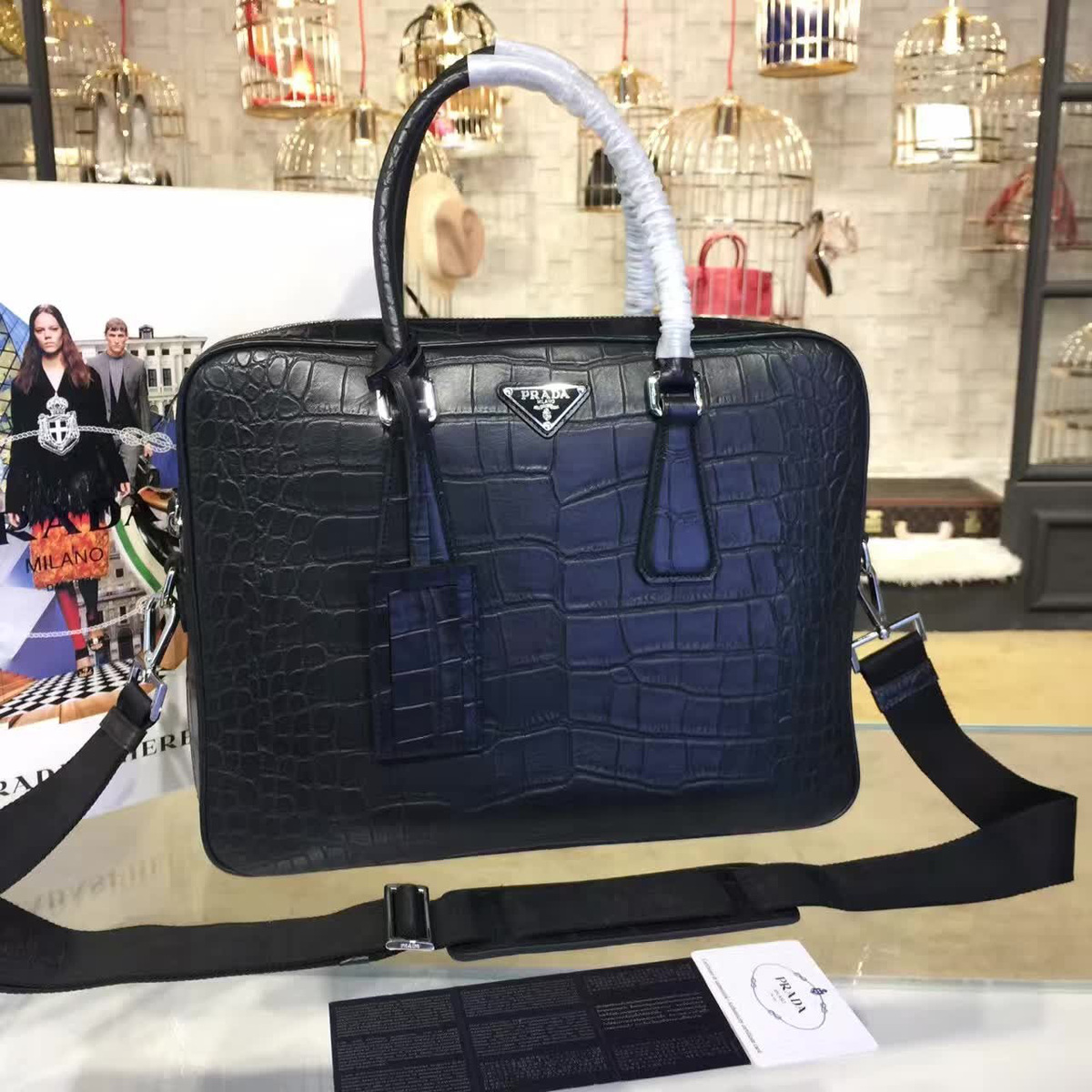 Pra*a leather briefcase 4233 36cm x 28 cm x 8cm