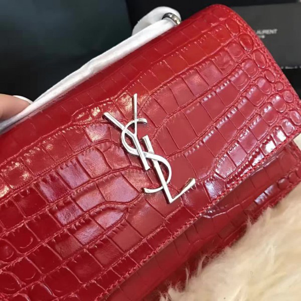 Y51 sunset chain wallet in crocodile embossed shiny leather 4860 17cm x 13cm x 7cm