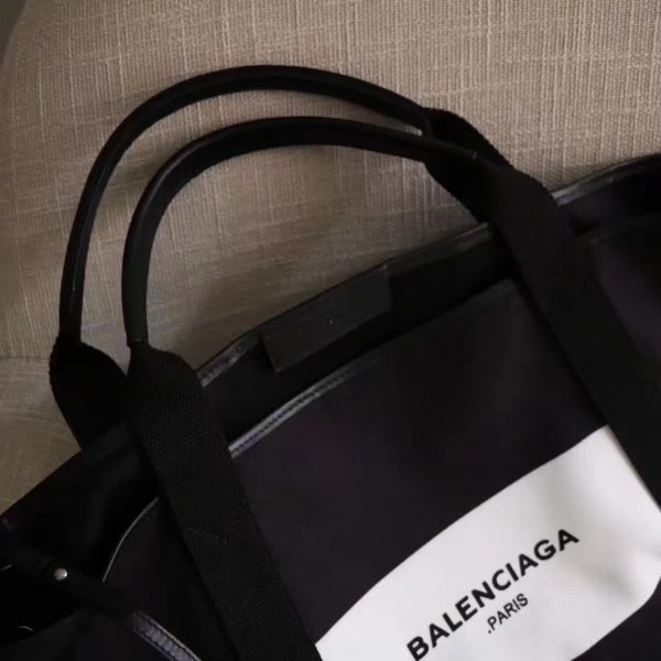 Ba1en*iaga navy cabas black 30cm x 23cm x 17cm