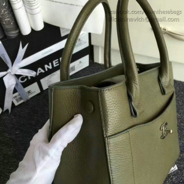 Ch**el calfskin large shopping bag green
