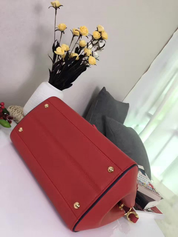 l0vis Vvtt0n double v cohotbag  rubis 3655