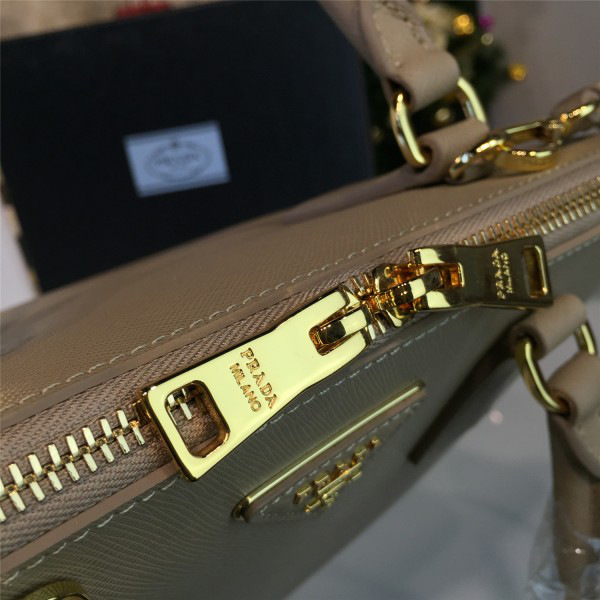 Pra*a promenade bag 3880 25.5cm x 10.5cm x 17cm