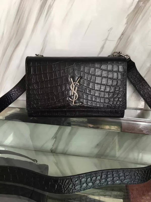 Y51 monogram kate crocodile embossed shiny leather 5023 24cm x 15.5cm x 4.5cm