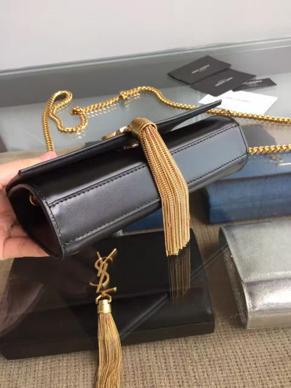 Y51 kate bag with leather tassel 5048 17cm x 11cm x 4cm
