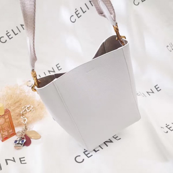 Ce1i*e leather sangle 17.5cm*24.5cm*12cm
