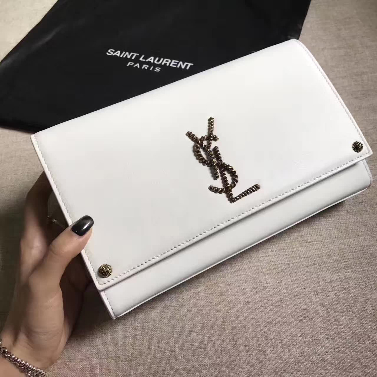 Y51 monogram kate  white cohotbag 4964