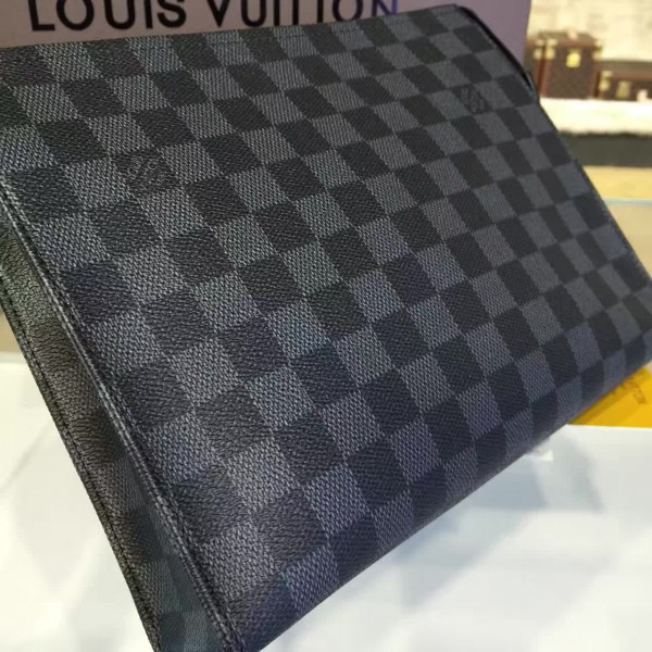 l0vis Vvtt0n toiletry cohotbag  pouch 26 m47542