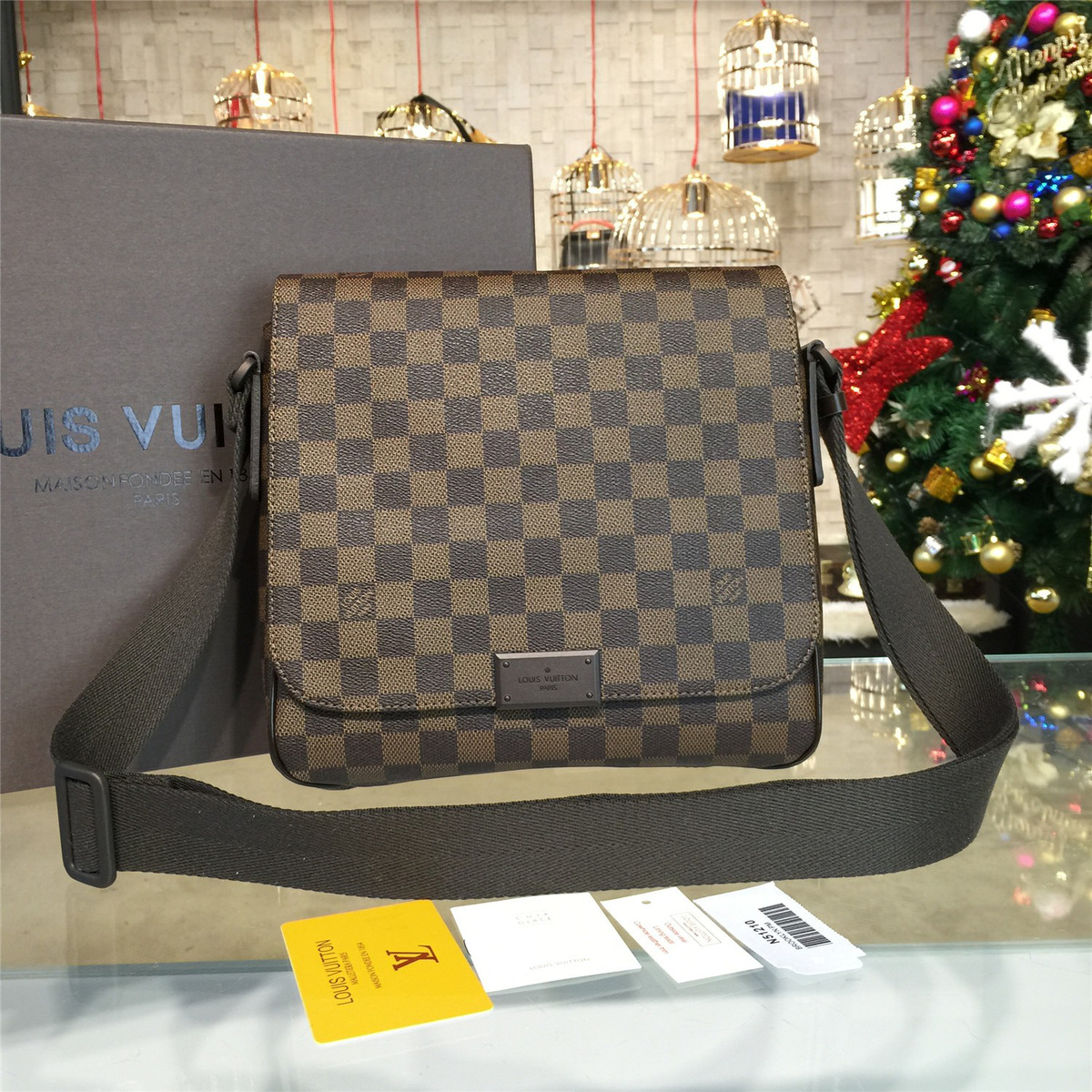 l0vis Vvtt0n damier ebene cohotbag  district pm 3413