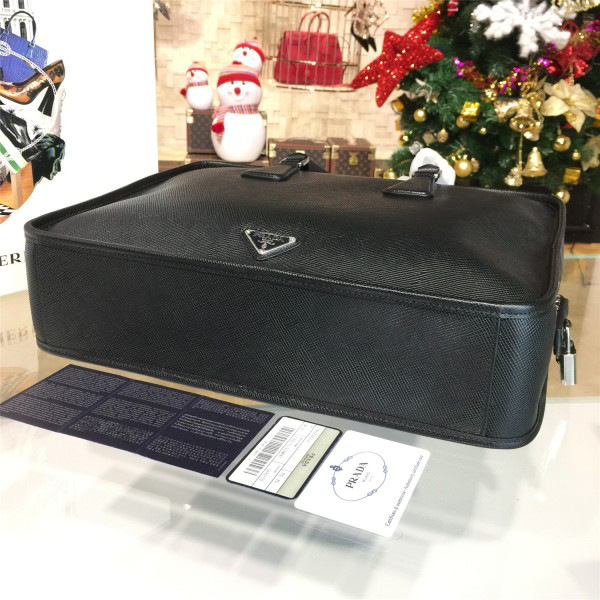 Pra*a leather briefcase 4215 37.5cm x 9.5cm x 28.5cm