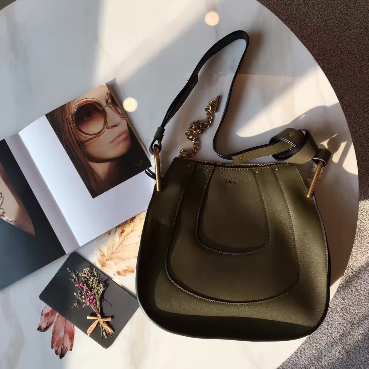 Ch10e cortex hayley z1396 30cm x 27cm x 11cm