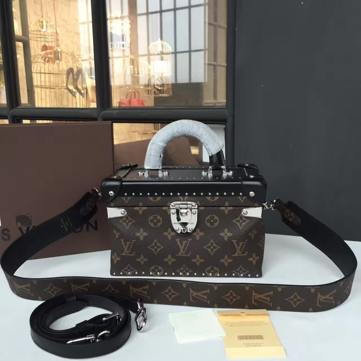 cohotbag l0vis Vvtt0n city trunk box bag 3497
