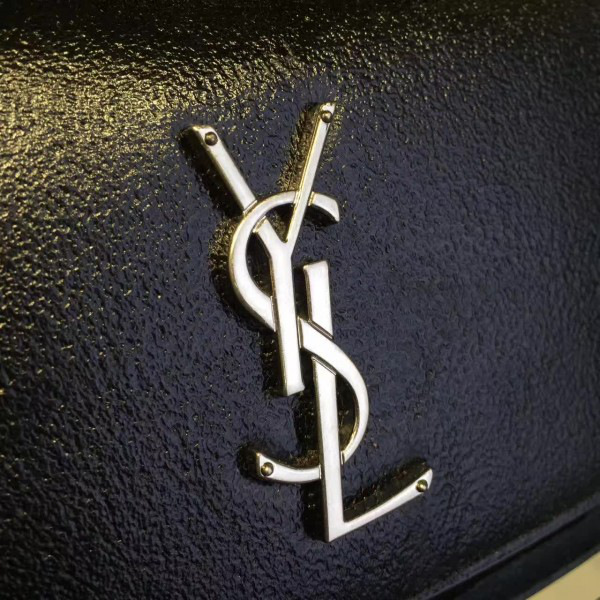 Y51 sunset monogram small black 4724 19cm x 6.5cm x 14.5cm