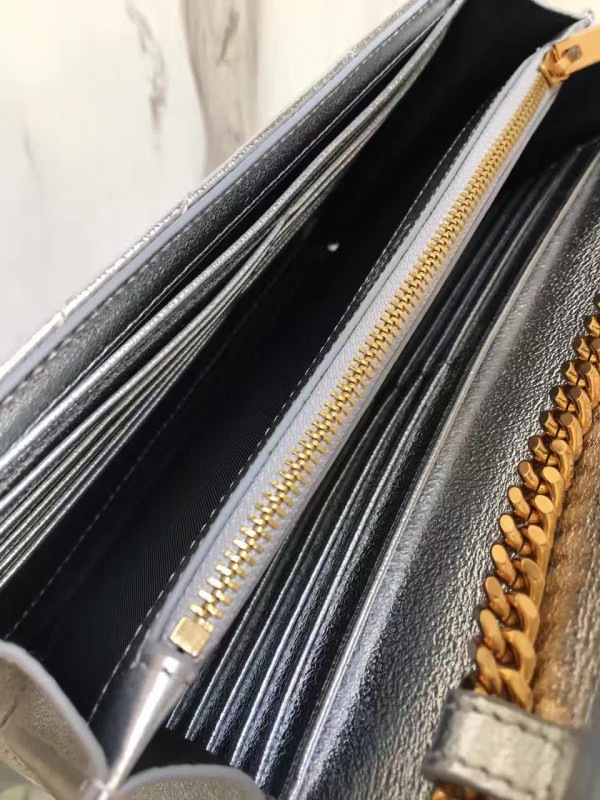 Y51 envelope chain wallet 5095 22cm x 5.5cm x 13.5cm