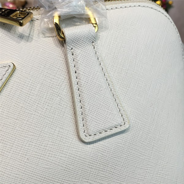 Pra*a promenade bag 25.5cm x 10.5cm x 17cm