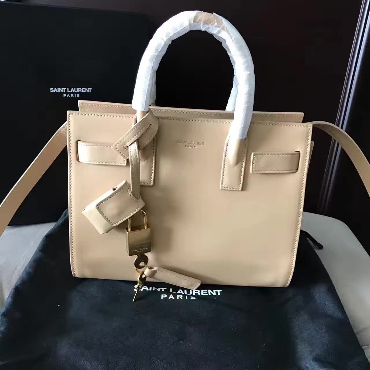 Y51 classic sac de jour nano 4910 22cm x 18cm x 11cm