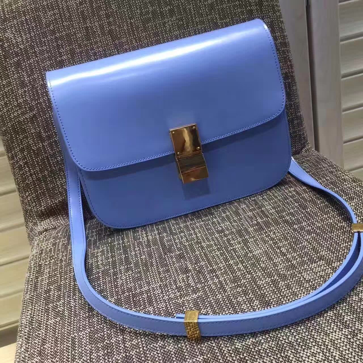 Ce1i*e leather classic 24cm x 18cm x 6cm