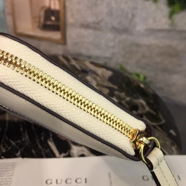 Gvc*1 wallet white 2509 19cmx2cmx10cm