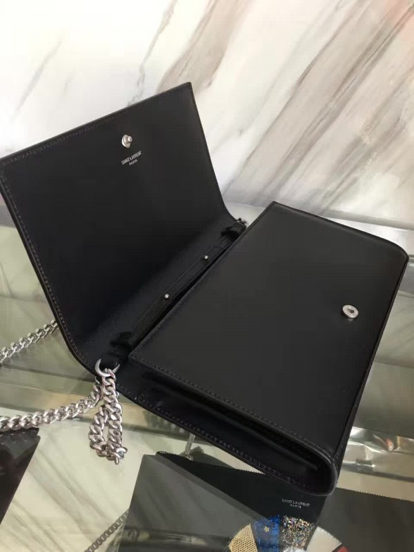 Y51 monogram kate heaert cohotbag 4999