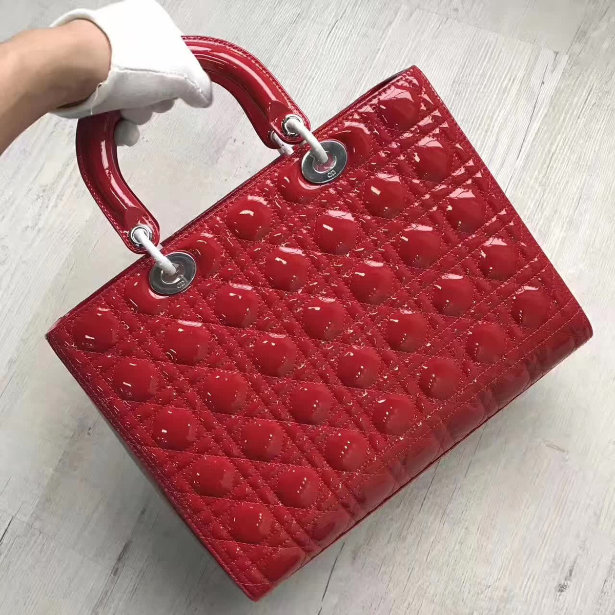 cohotbag lady D10r 1590