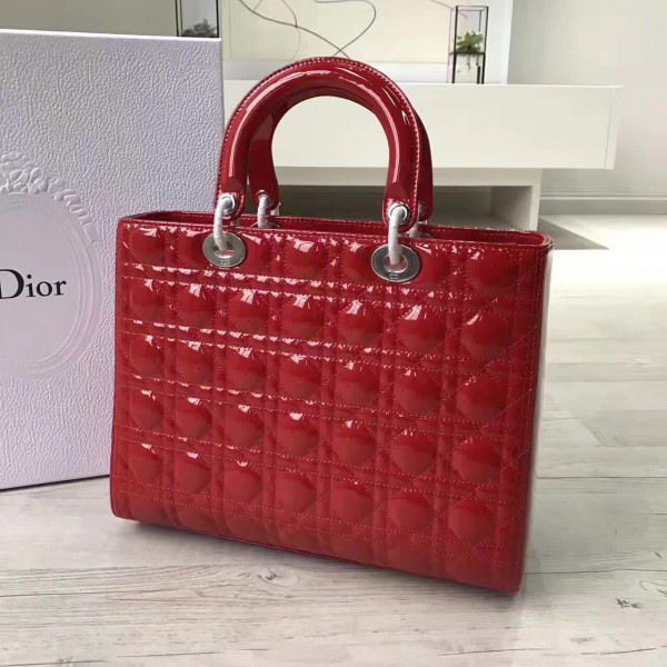 cohotbag lady D10r 1590