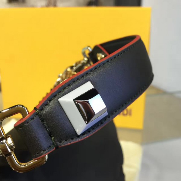 F**di kan i 1922 26cm x 8cm x 19cm