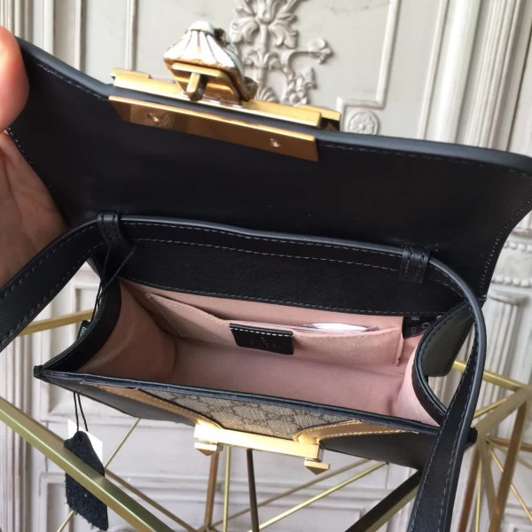 Gvc*1 shoulder bag 2145 20.5cmx6cmx15.5cm