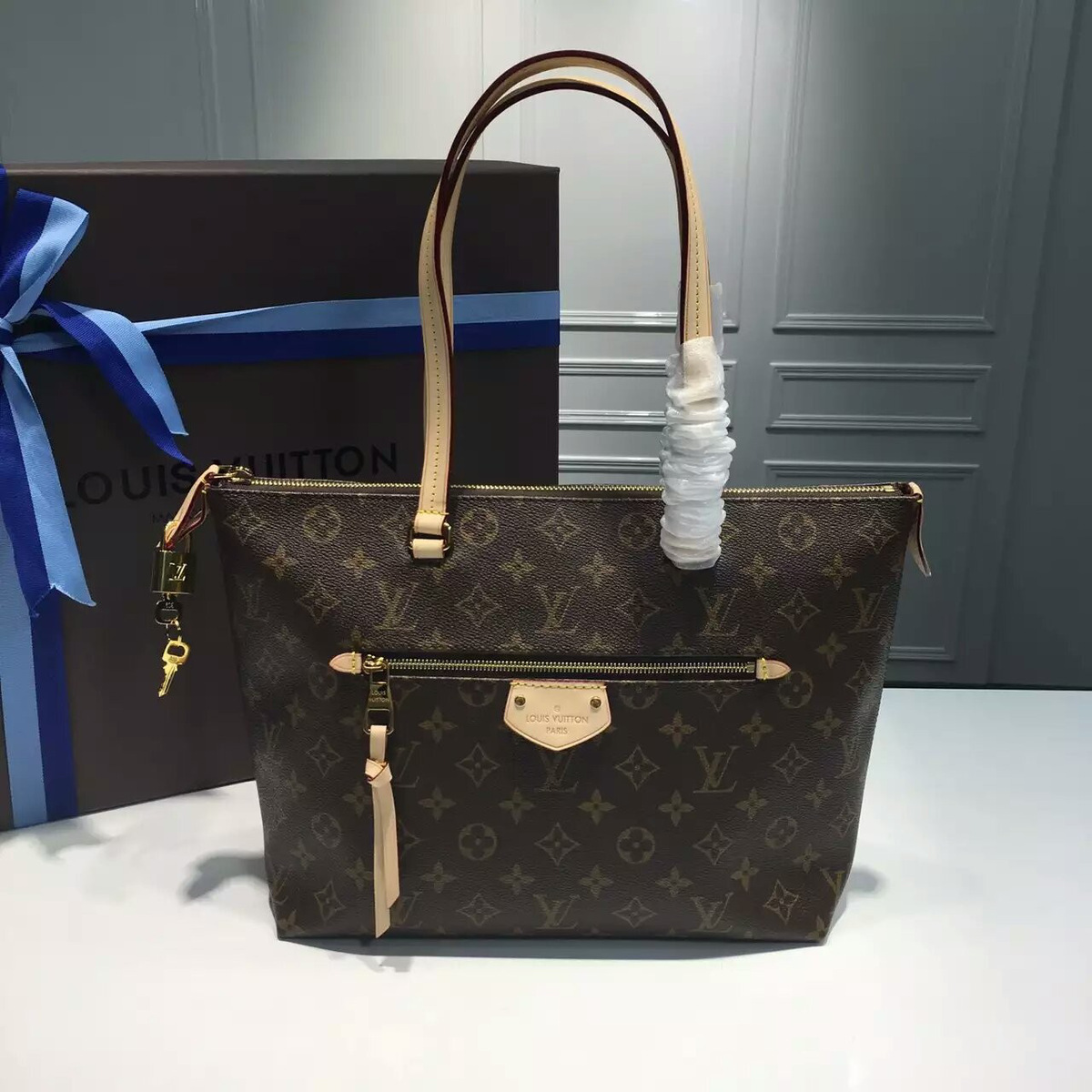 l0vis Vvtt0n iena pm monogram canvas 36cm x 24cm x14cm