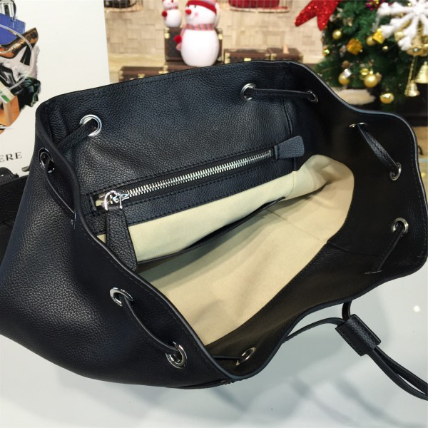 Pra*a backpack 4252 26cm x 16cm x 34.5cm