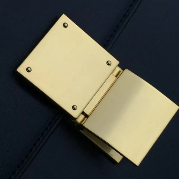 Ce1i*e leather box z1240 24cm x 8cm x 18cm