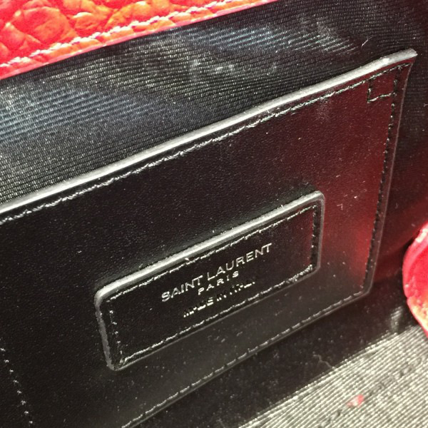 Y51 sac de jour in crocodile embossed leather red 4920 21.5cm x 9.5cm x 18cm